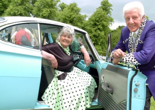 The Hickelton Hall Car Show, 2005. Barbara Hill and Geoff Belk.