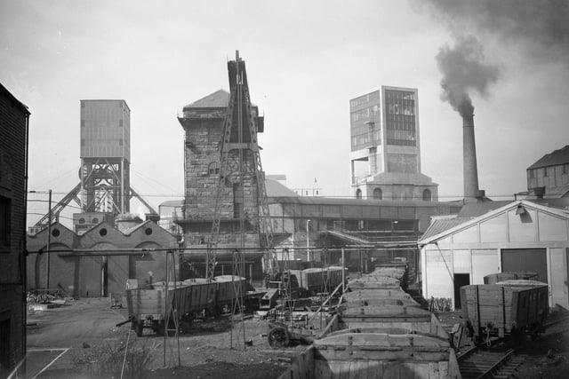 Wearmouth Colliery was opened in June 1835 for Thompson, Pemberton and Co and closed in November 1993.