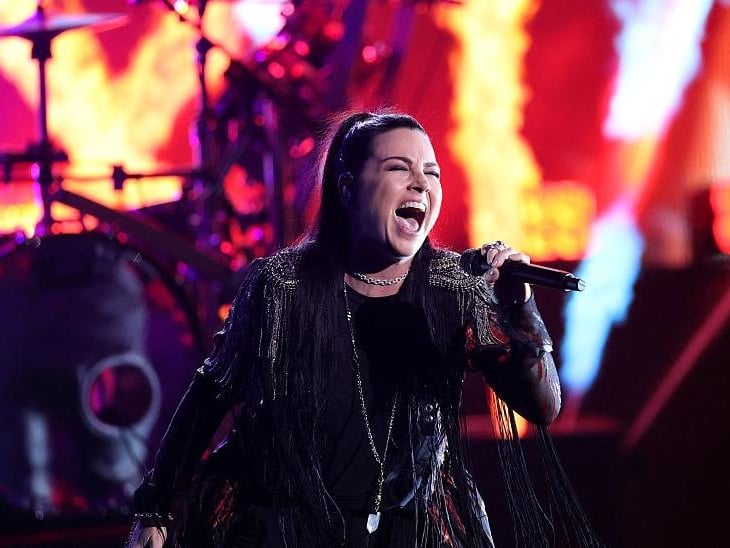 Amy Lee and company bring their soaring symphonic metal anthems, iconic vocals, and heavy riffs to the city’s biggest indoor stage for a massive arena showcase. 🎫 First Direct Bank Arena