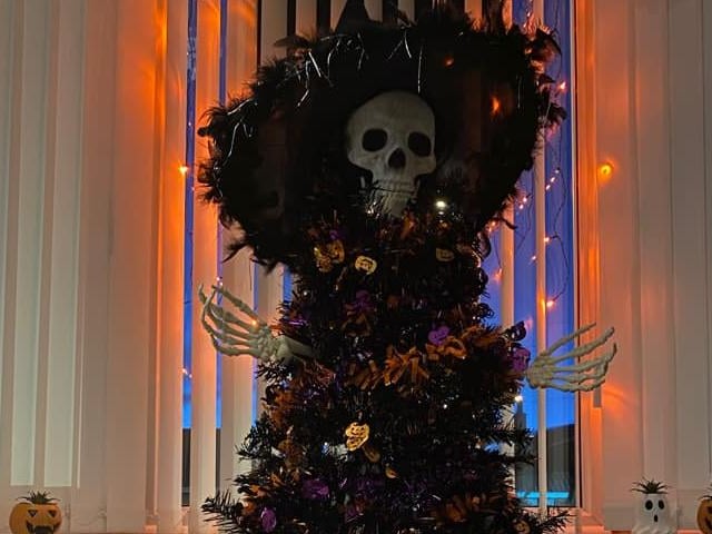 A Halloween tree from Samantha Ann.