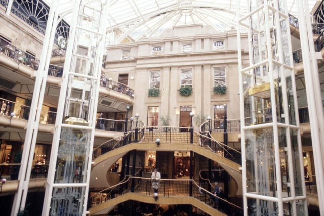 Interior of Princes Square shopping centre in Glasgow,  August 1990.
