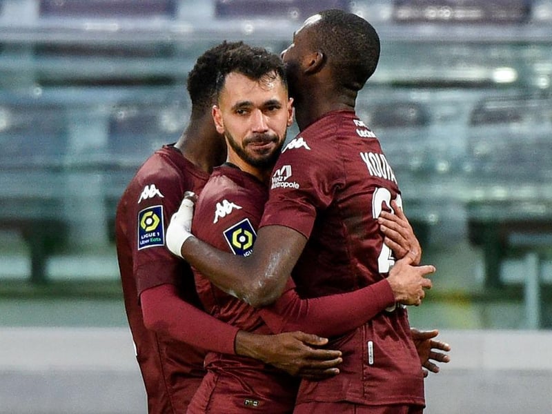 Leeds United are in talks with Ligue 1 outfit Metz over the potential transfer of Farid Boulaya. The playmaker could cost as little as £3.9 million. (Mohamed Toubache)
(Photo by JEAN-CHRISTOPHE VERHAEGEN/AFP via Getty Images)