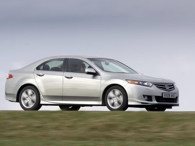 Extinct by: Q1 2025. The Accord is another big Japanese saloon with bulletproof reliability but limited sales. There were just under 50,000 left at the end of 2019 and with 10,000 a year leaving the roads it will vanish in the next four years