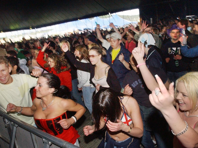 The 2005 Big Weekend show and there are lots of people enjoying the Sunderland event.