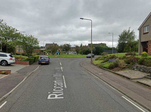Full/part signalisation of Riccarton Mains Road roundabout at Hermiston to aid bus access and egress from Park & Ride