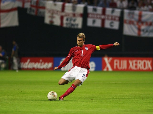 After joining LA Galaxy, David Beckham was available for loan in the MLS off-season. Redknapp expressed his interest, but the midfielder joined AC Milan.
