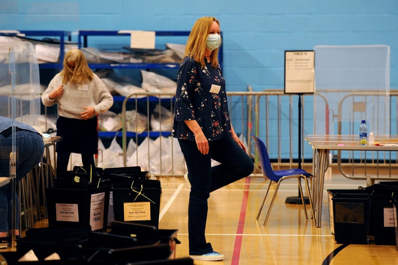 Ballot boxes arrive at the Falkirk East count (Pic: Michael Gillen)