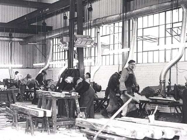 The swing grinding department at Barworth Flockton Steel works, Ecclesfield, Sheffield, in September 1961