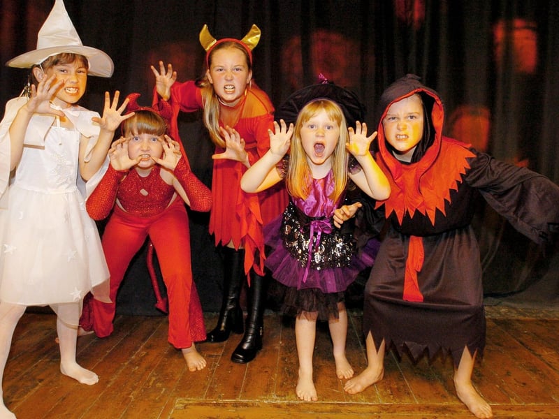 Here's an hour by hour forecast for Sheffield on Halloween ahead of a heavy rain storm set to arrive by 8pm. Photo by Dean Atkins, 2005.