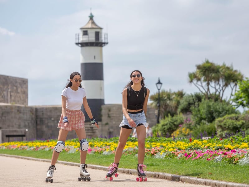 Sisters Josie and Jenny Lake skating outside D-Day story, Southsea. Picture: Habibur Rahman