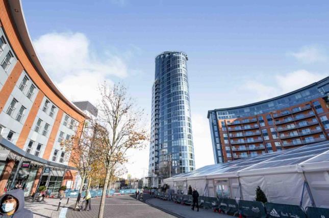 Lipstick Tower - 2 bed flat - £1.1m