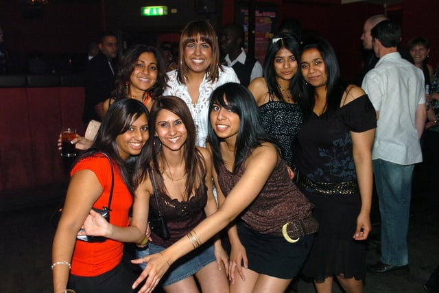 A night out at Bar Bluu in Clarendon Road, Southsea in 2007. Picture: (072267-24)