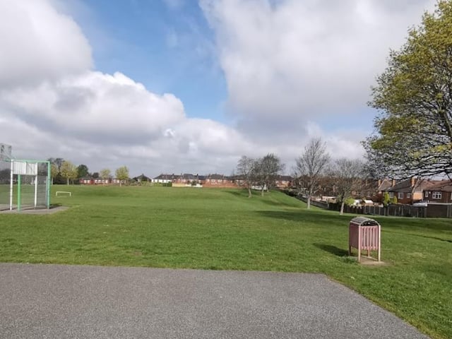 Located in Balby, Westfield park is one of the smaller parks on the list, but still has plenty to offer. It's got a great play area for the kids, complete with skate ramps and quarter pipes.
Complete with multiple football pitches, Westfield Park is great for those who like to stay active.