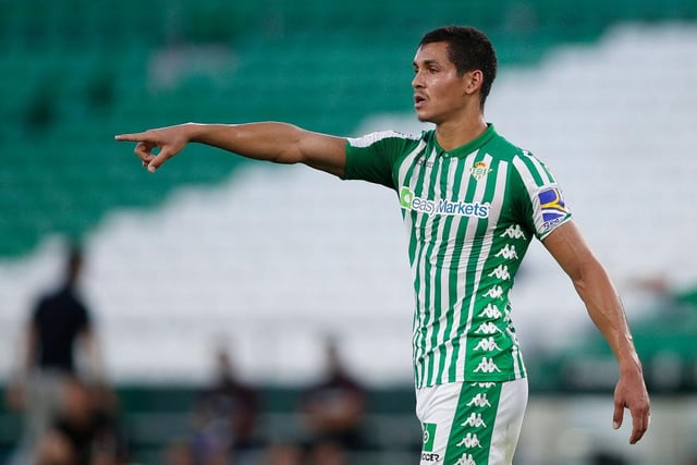 Liverpool have lodged a £9m bid for Real Betis defender Aissa Mandi following the departure of Dejan Lovern to Zenit Saint Petersburg. (COPE via Sport Witness)
