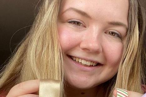 Chloe Warren set up a small business in June of this year. Where she creates small felt animals and donates £1 of every sale to a wildlife charity.