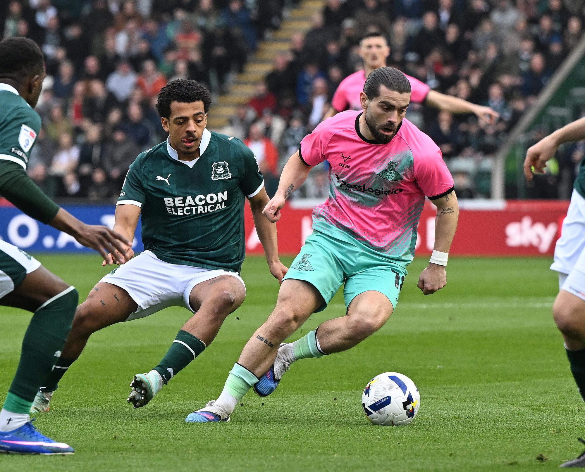 Midfielder Elliott Lee is still without a club following the expiration of his contract at Wrexham. The 31-year-old reigstered three goals and two assists at Doncaster Rovers during a decent loan spell towards the end of last season.