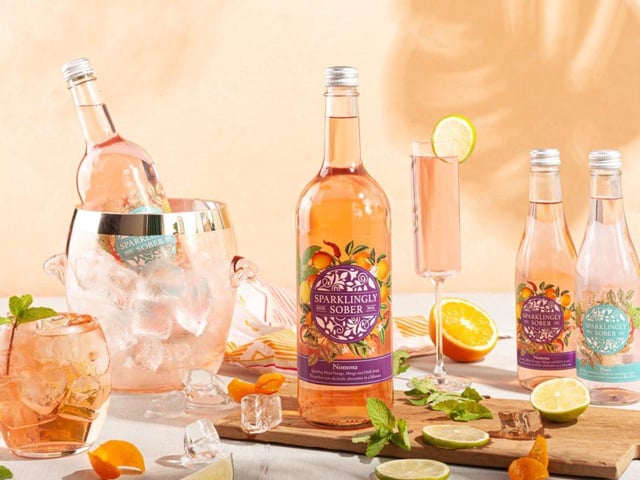 Sparklingly Sober, made in small batches just outside Glasgow, is a non-alcoholic Champagne inspired cocktail range including expressions such as ‘Nomosa’ and ‘Nosé’. Both are made with Scottish water, with Nomosa blending blood orange, mango and chilli (inspired by a Mimosa cocktail), while Nosé mixes rhubarb, elderflower and ginger spice.
