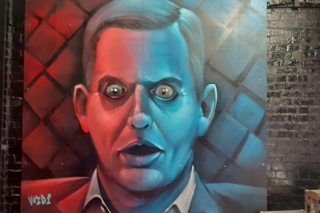 A mural of the TV host.