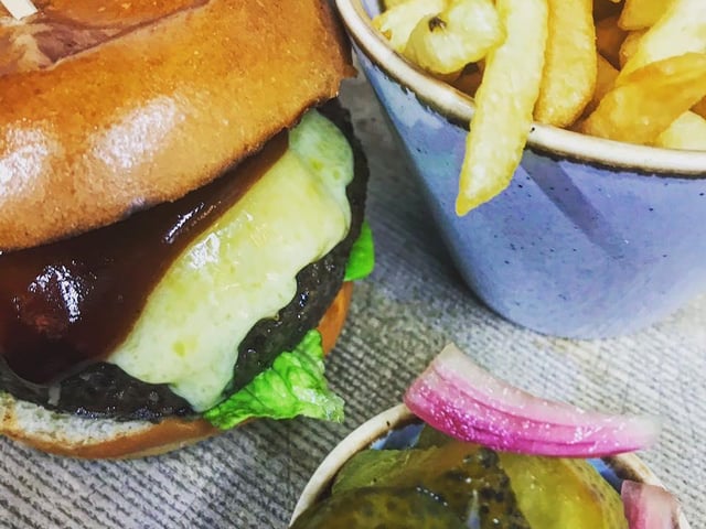 TripAdvisor users recommend the haggis burger.