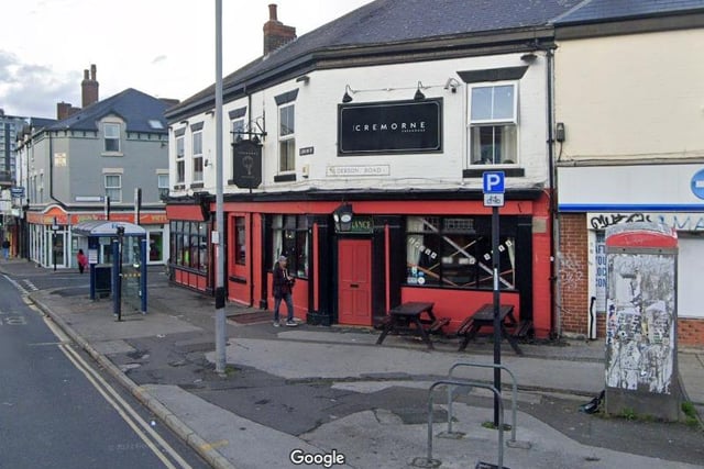 The Cremorne, on London Road, is also well known for its food, and is a popular stop for Sheffield United fans. It is rated 4.3 on Google reviews.