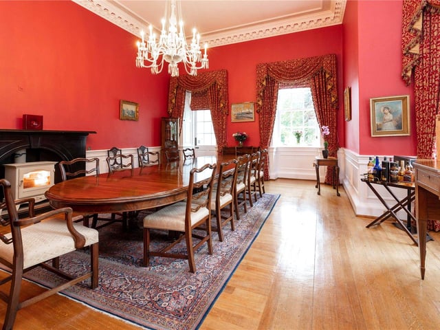 Dining room.