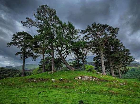 Kinloch Rannoch was used for the site of Craigh na Dun, where Claire time travelled through the all-important stone circle.