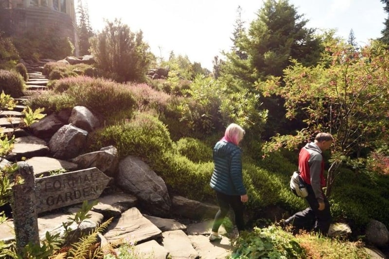 Ghis garden was built to host one of the largest rock gardens in Europe.  Visitors can see huge North American conifers growing in a formal garden setting. Admission: £13 (adult), £6 (child).