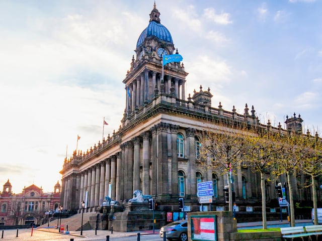 Average property price: £228,424. Average rent: £1,323. Monthly mortgage cost: £785. Monthly profit: £477.60.