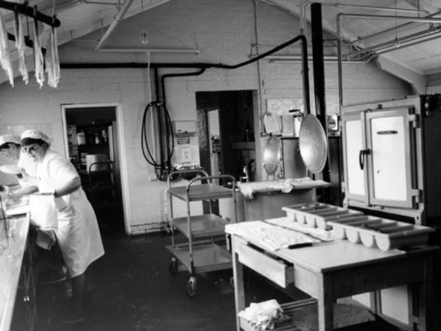 Dinner ladies in the kitchen at Lindsay Nursery and First School, on Lindsay Road, Parson Cross, Sheffield, in June 1993