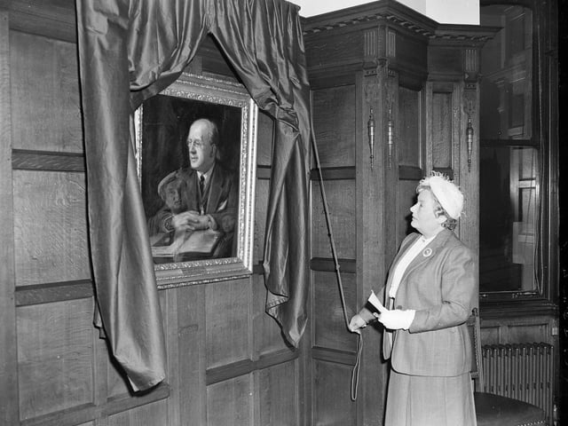 Unveiling the portrait of James Murray Watson, editor of The Scotsman from 1944-1955, in The Scotsman offices in May 1958.