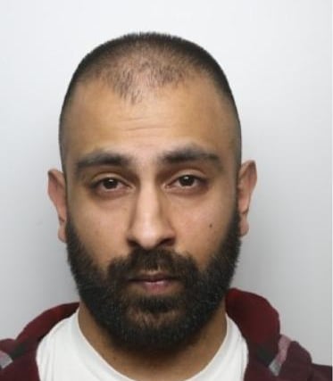 Detectives in Sheffield are asking for your help to trace Mohammed Anwaar, who is wanted for failing to appear at court.
Anwaar, 29, from Sheffield, was due to appear before Sheffield Crown Court on Wednesday 17 October, 2018 for trial, charged with two counts of conspiracy to supply Class A drugs, two counts of money laundering, possession of cannabis and possession of a firearm.
Detective Constable Messina, said: “Anwaar is fully aware that he is now wanted by police and that he is potentially facing a stint behind bars. It is absolutely essential that we hear from anyone who has seen or spoken to Anwaar recently and I’d urge people who do have information as to his whereabouts to get in touch with us.
““He has links to Sheffield, Birmingham, Manchester and Derbyshire.
“If you see him, please do not approach him but instead call 999 straight away. Any further information can be passed to 101 or Crimestoppers anonymously on 0800 555111 quoting incident number 251 of 23 October 2018.”