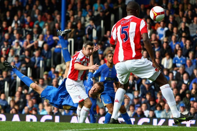 Often overlooked, but Crouch’s effort against Stoke was a textbook example of the overhead/bicycle kick.