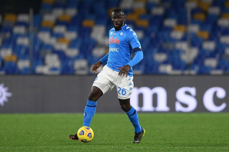 Jurgen Klopp has grown increasingly frustrated with Liverpool’s transfer policy after failing to land Napoli defender Kalidou Koulibaly last month following his side’s defensive injury problems. (The Sun)
