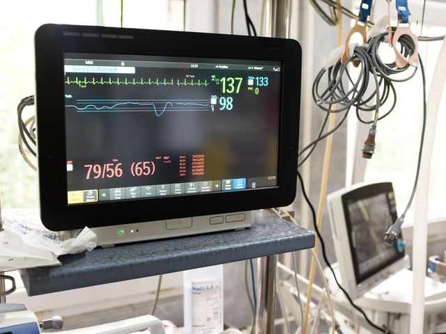 In the week ending 16 August, there were two new patients admitted to intensive care who ever had Covid-19.