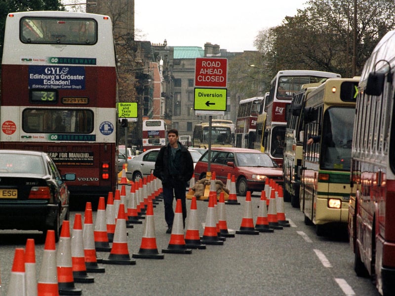Heavy traffic and diversions were not a new thing in Edinburgh in 1996.