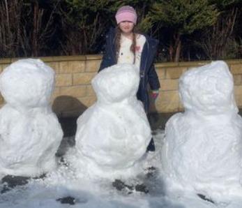 Here are the best photos of snowmen and sledgers from across Sheffield on March 10, 2023.