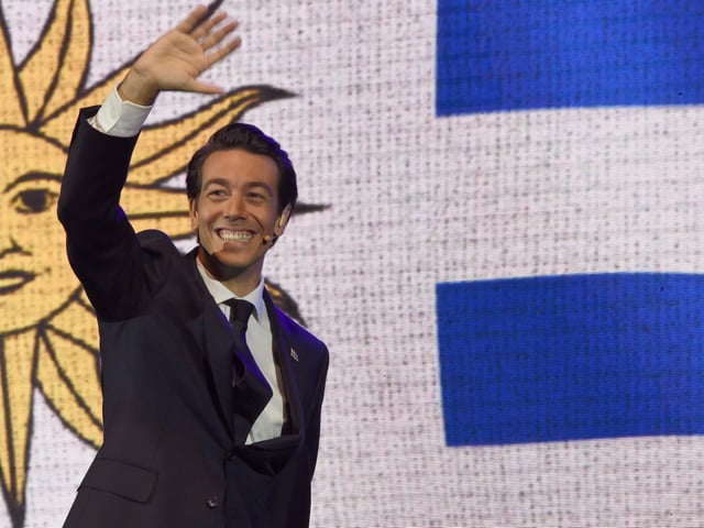 Sunderland co-owner Juan Sartori is attempting to find backers and to take over the club outright. (Sunderland Echo)