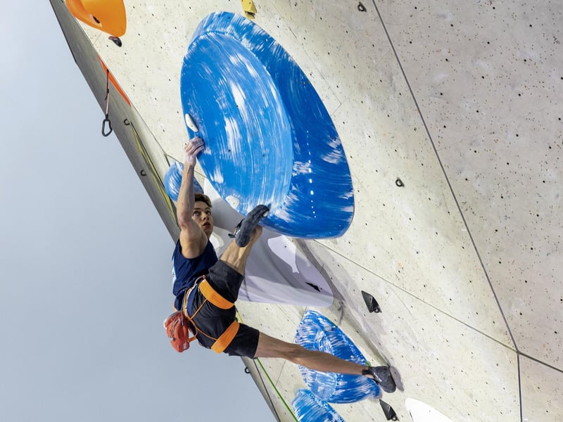Toby Roberts won his first Olympic gold for Sport Climbing, Men’s combined.