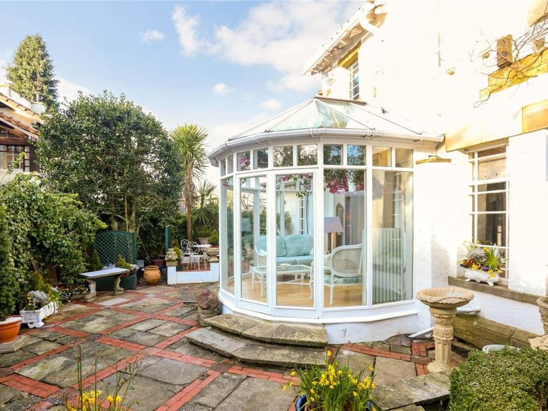 The properrty is described as "a true one-off 'mini castle' with wonderful characterful accommodation throughout and incredibly impressive views.