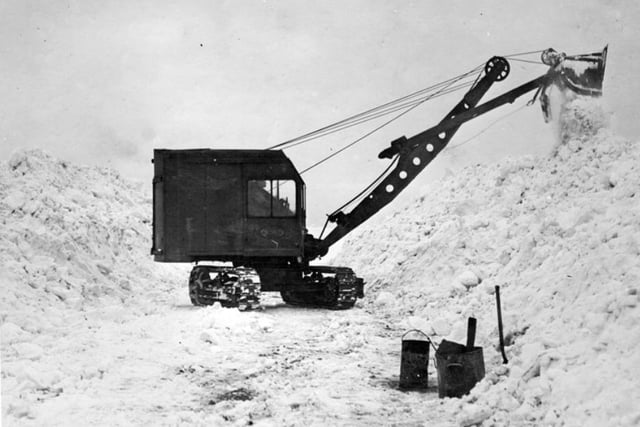 Heavy duty snow clearing in Sheffield in 1947