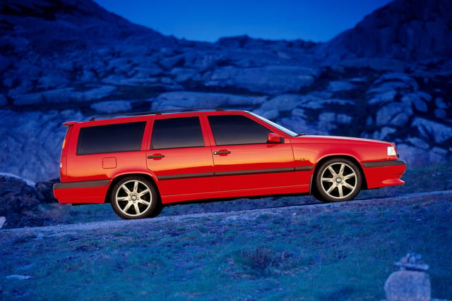 The first cool Volvo for decades, the 850 T5 started life with subtle styling and 222bhp but by the time it had become the 850R it had a bigger body kit, 247bhp, Porsche-tuned suspension and a 0-62mph time of under 7 seconds