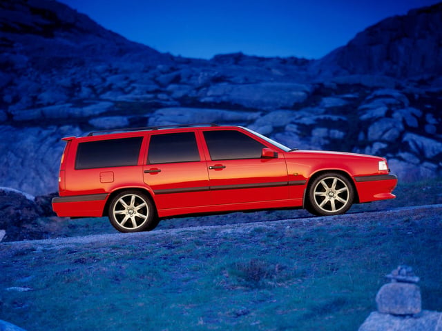 The first cool Volvo for decades, the 850 T5 started life with subtle styling and 222bhp but by the time it had become the 850R it had a bigger body kit, 247bhp, Porsche-tuned suspension and a 0-62mph time of under 7 seconds