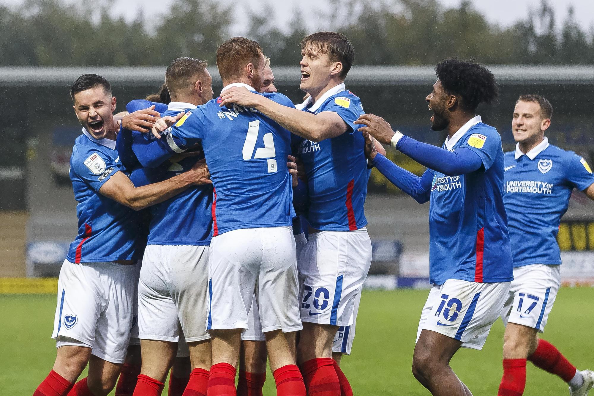 Pompey celebrate  Picture: Daniel Chesterton/phcimages.com