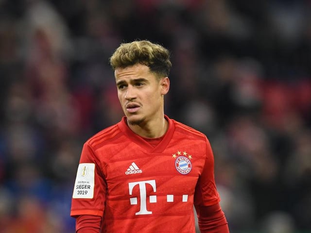 Chelsea, Newcastle, Manchester United, Arsenal and Leicester all want to sign Barcelona midfielder Philippe Coutinho. A permanent deal will cost £90m. (Mundo Deportivo via BBC)