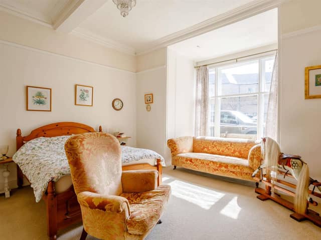 Zoopla says the property has been "beautifully transformed".