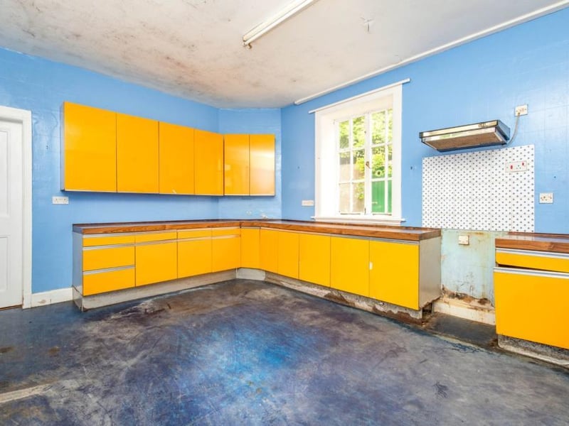 Kitchen 2.