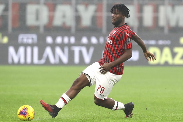 Everton and Newcastle are interested in AC Milan and Ivory Coast midfielder Franck Kessie. (Football Italia)
