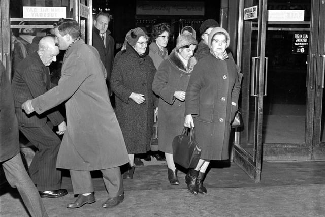 The first people in the queue entering Patrick Thomson's Department Store, on North Bridge, for the January sales in 1966.