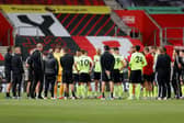 The Sheffield United team speak on pitch following the Premier League match between Southampton FC and Sheffield United at St Mary's Stadium (Photo by Andrew Boyers/Pool via Getty Images)