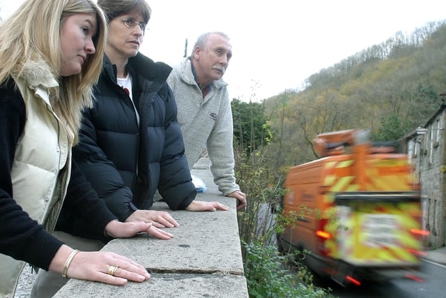 Millers Dale traffic problems, campaigners Sharon Rowarth, Sue Frost and Frank Birkin in 2007